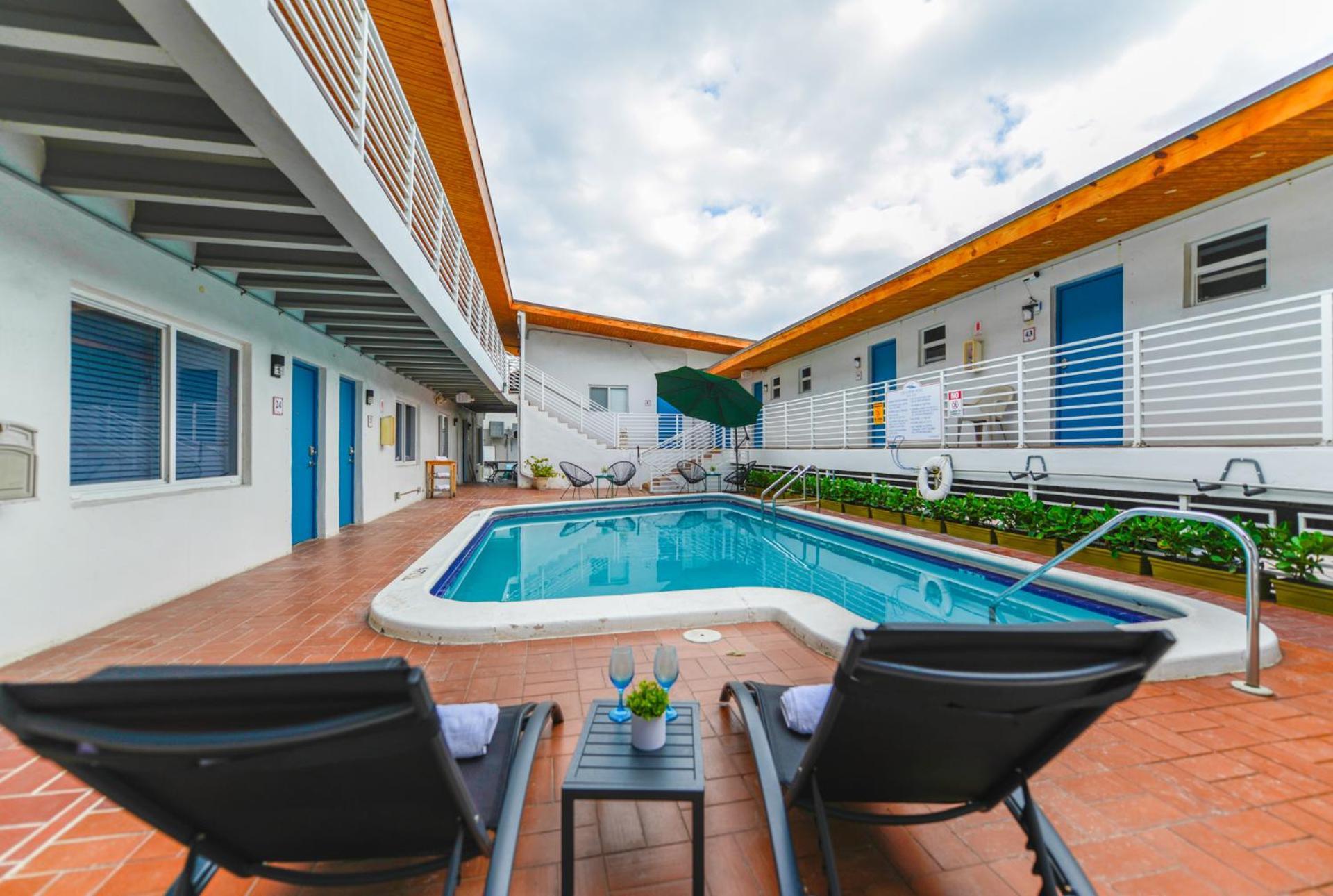 Fantastic Studio At The Beach With Parking&Pool - M43 Hollywood Dış mekan fotoğraf